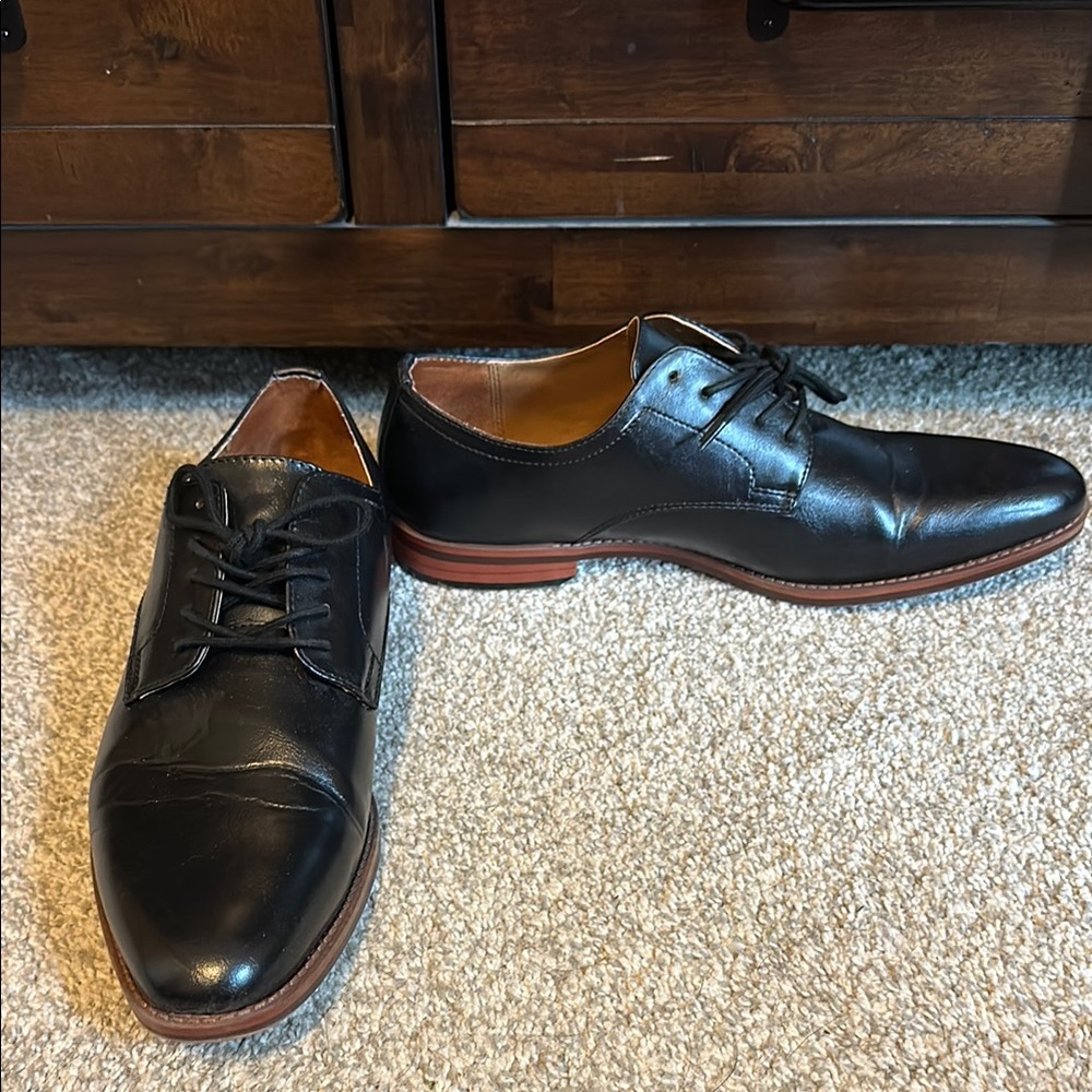 Men's Black Leather Dress Shoes